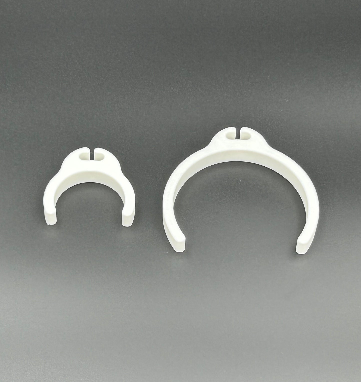 Klips til oppheng for rundt rekkverk eller rør (6 pk)