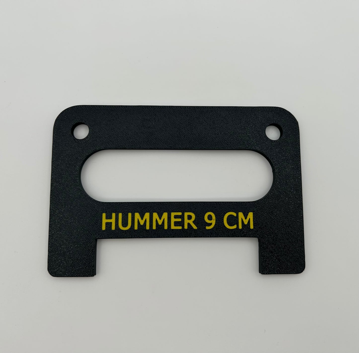 Sort hummermål med gul tekst – Hummer 9 cm